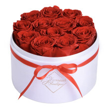 GLAMOUR BOUTIQUE Flowers Forever in a Box, 12 konservierte Rosen in Samtbox, Geburtstag für Frauen, ewige Rose für Ehefrau, Mutter, Blume – Rot