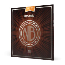 D'Addario Guitarstrenge - Akustiske guitarstrenge - Nikkelbronze - Til 6-strenget guitar - Naturlig klar og fokuseret tone - NB1256 - Lt. Top/Med