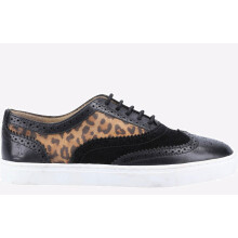 (3) Hush Puppies Tammy Brogue Leather Womens