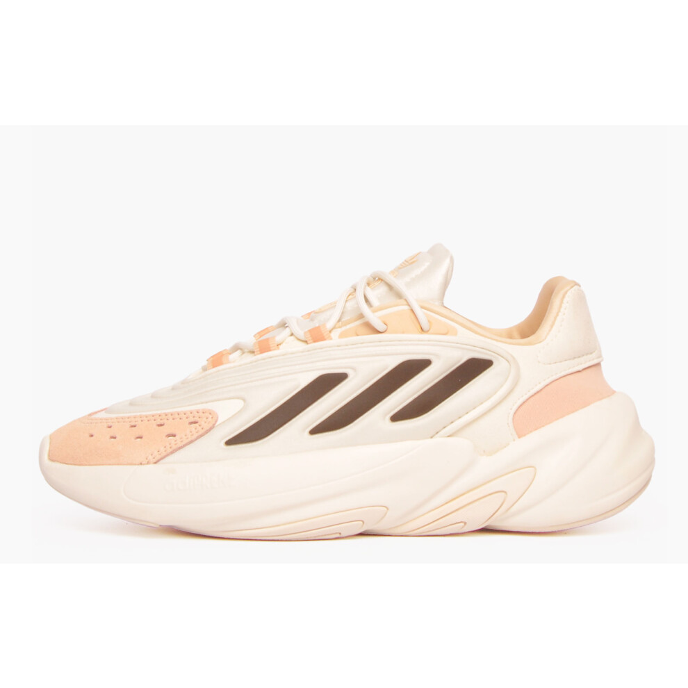 (4.5) Adidas Originals Ozelia Womens