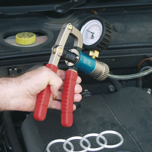 Sealey Sealey Vacuum & Pressure Test/Bleed Kit VS403 1