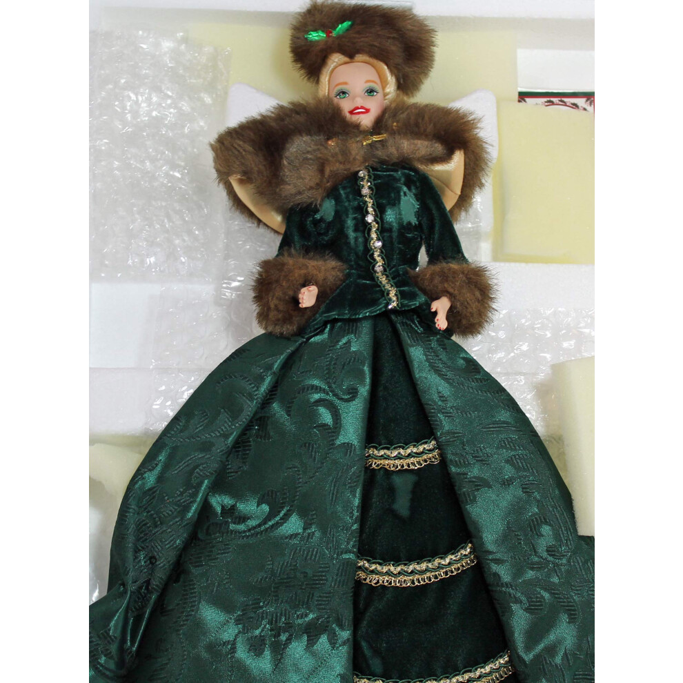 Barbie - Holiday Caroler Doll - Holiday Porcelain Barbie Collection -