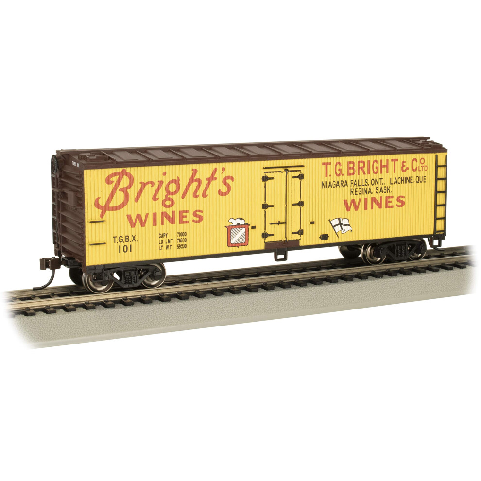 Bachmann Trains - 40' Wood Side Reefer - BRIGHT'S WINES - HO Scale