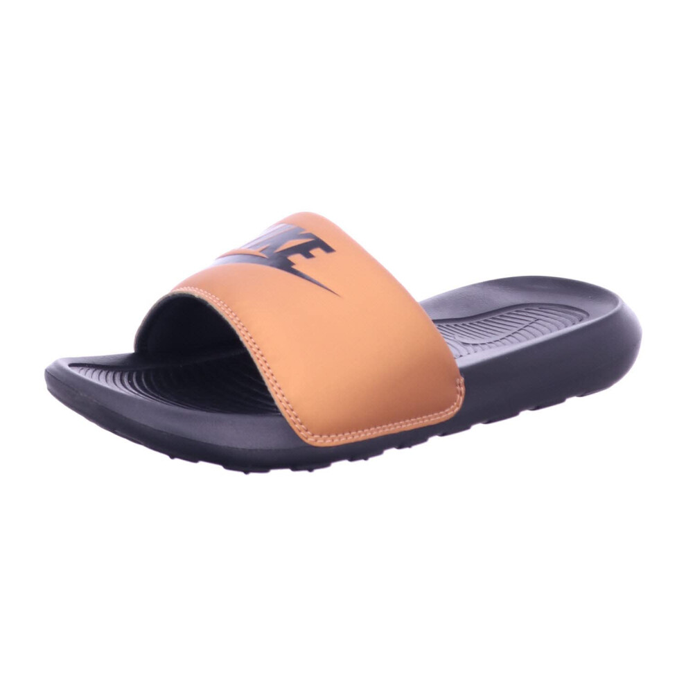 NIKE Women's Slide Gymnastics Shoe  Black MTLC Copper  5