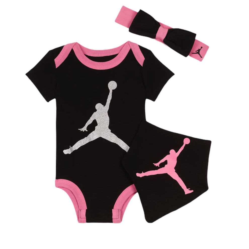 Nike Jordan 3 Piece Baby Set 0-6 Months