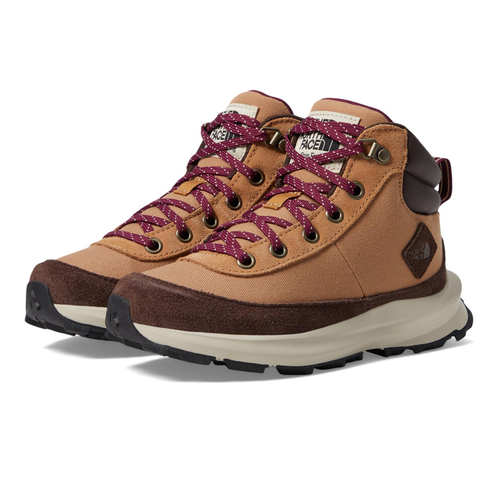 THE NORTH FACE Teen Back-To-Berkeley IV Hiker  Almond Butter/Demitasse