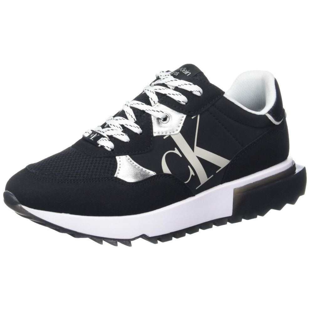 Calvin Klein Women's MAGALEE Sneaker  Black 001  7