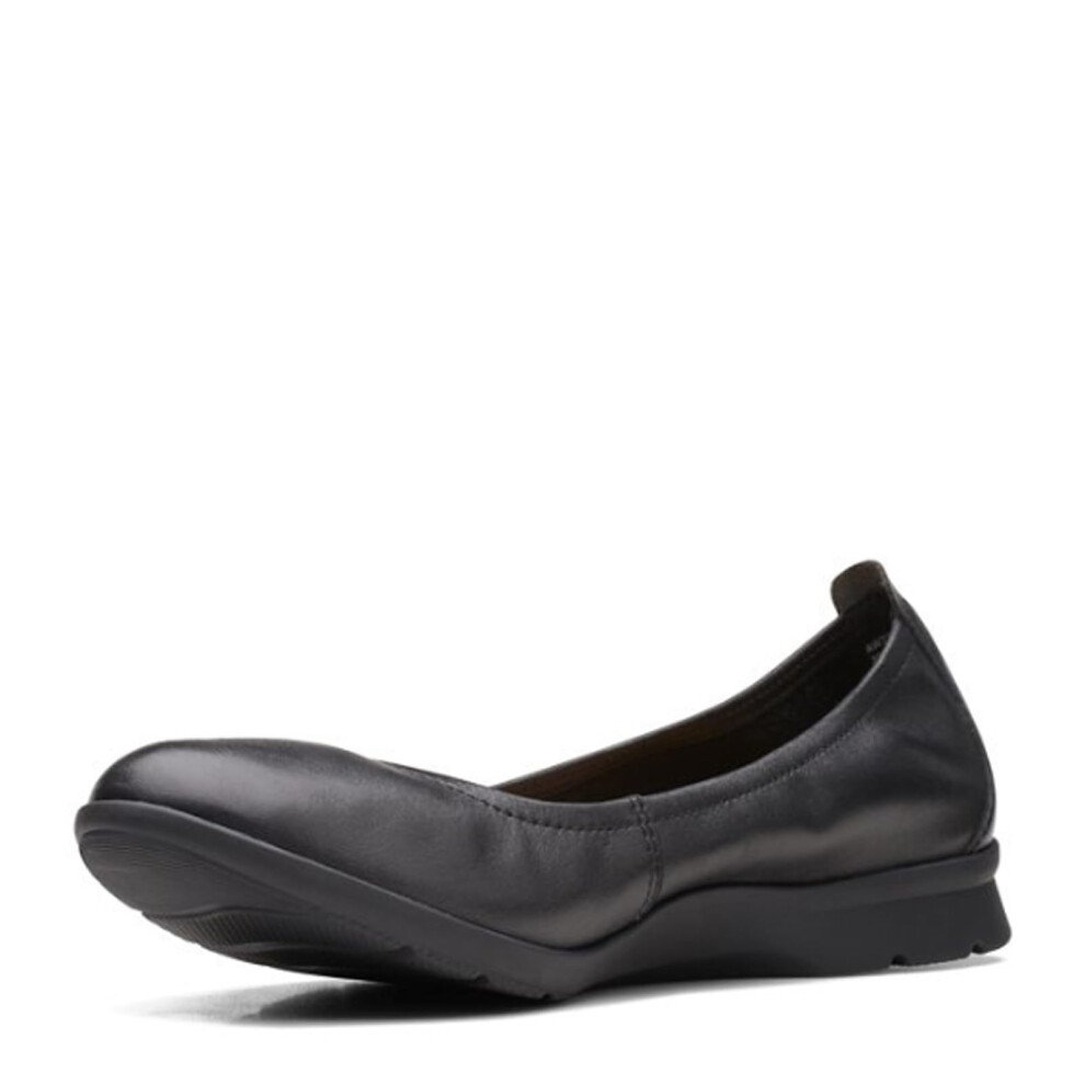 Clarks Women's Jenette Ease Ballet Flat  Black  6