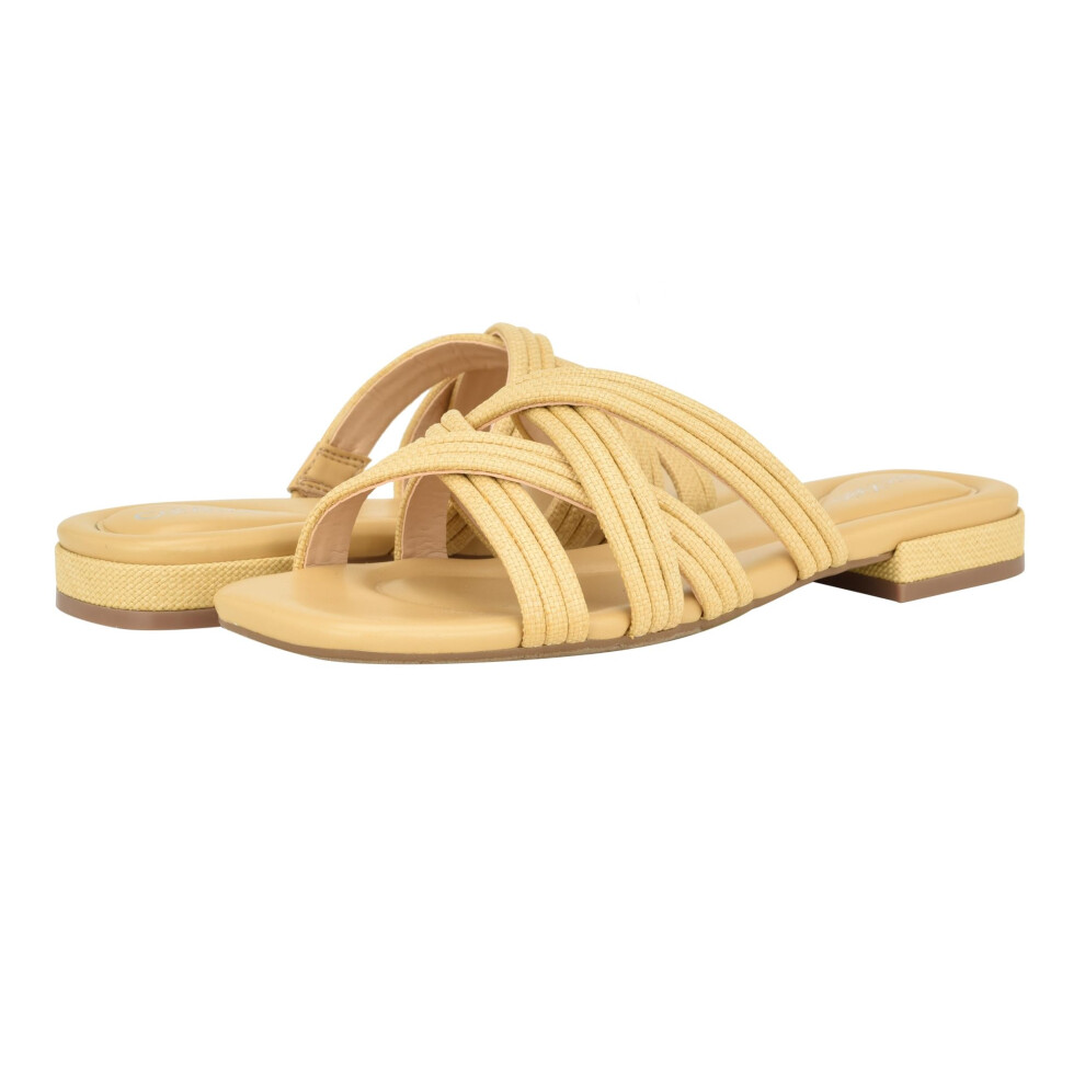 Calvin Klein Women's TRIVY Flat Sandal  Light Natural 110  5