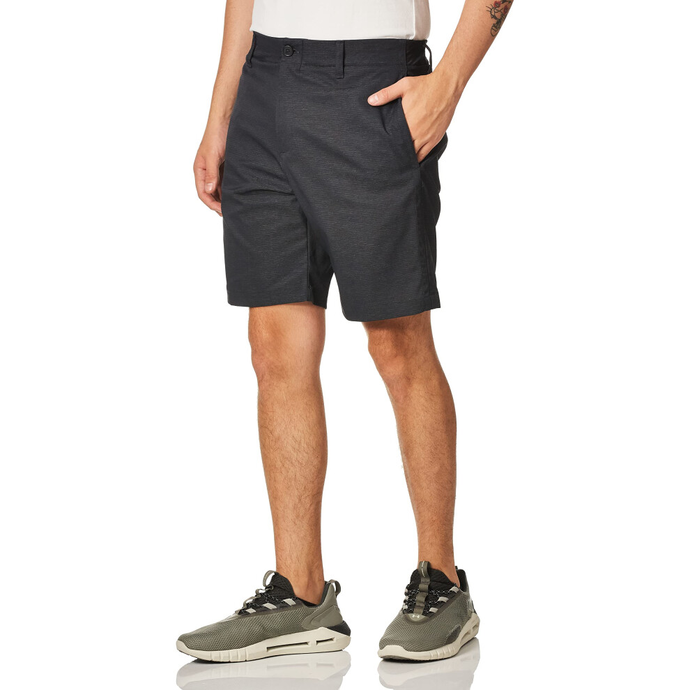 Under Armour Men's UA Iso-Chill Airvent Shorts - 1370084-001 - Black/H