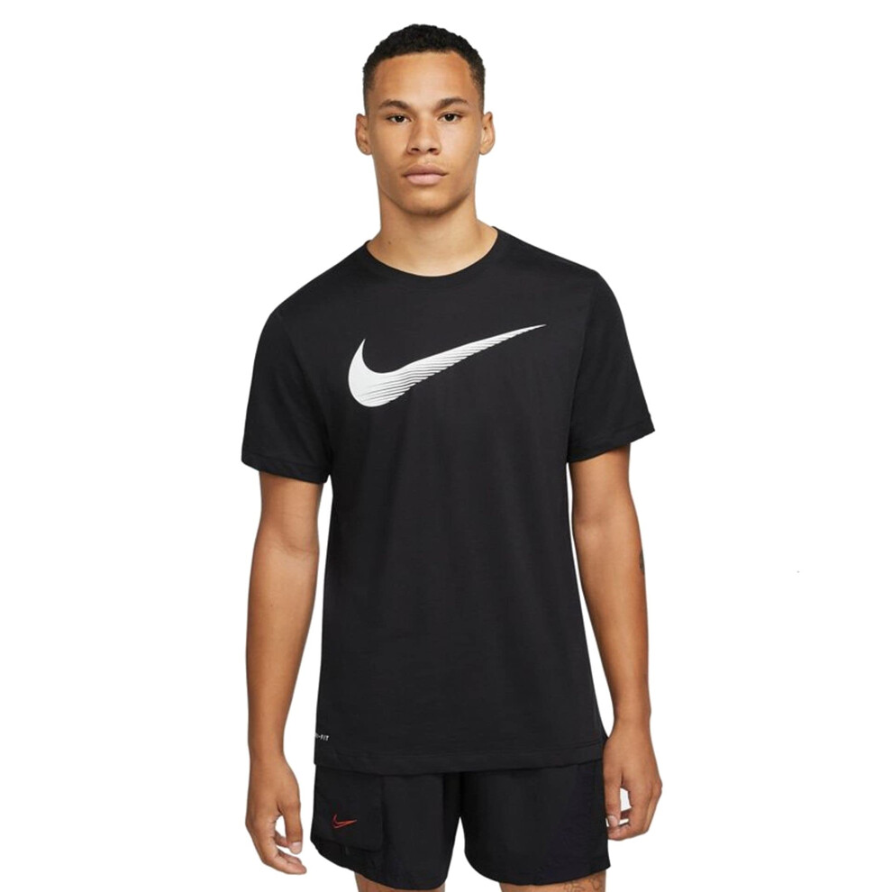 Nike Dri-FIT Mens Swoosh Training T-Shirt (Medium  Black)