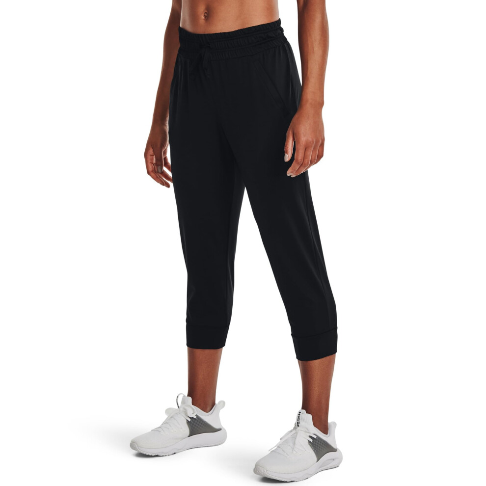 Under Armour Women's HeatGear Armour Capri  Black (001)/Jet Gray  Medi