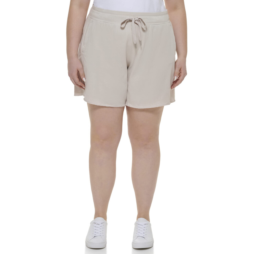 Calvin Klein Women's Size Performance Woman's Plus Active Short  NU Be