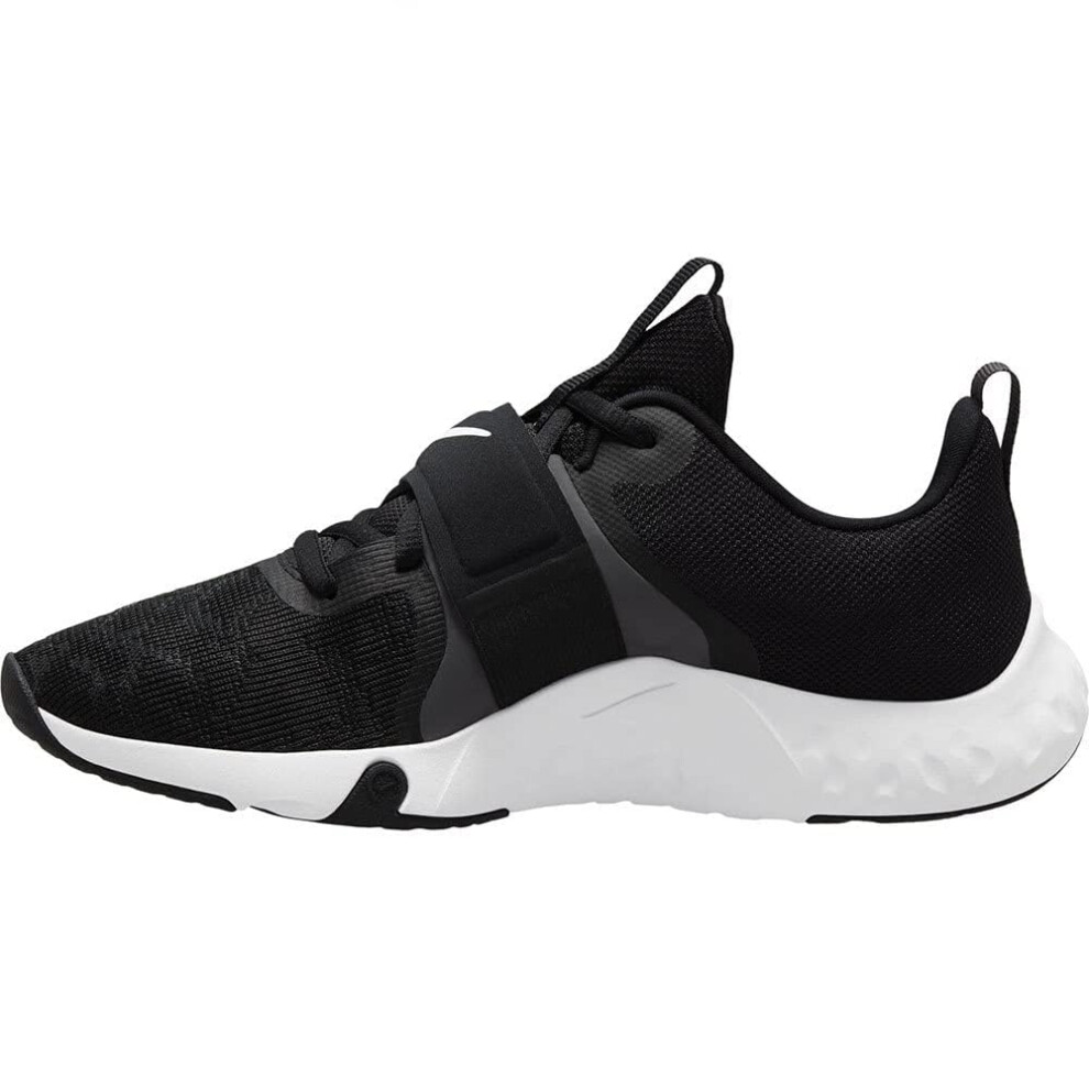 NIKE Women's in-Season TR 12 Sneaker  Black/White/Dk Smoke Grey  6.5