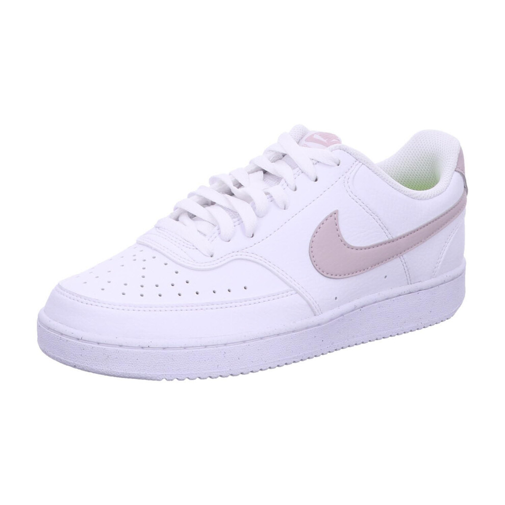 Nike Women's Sports Low Top Shoes  White Platinum Violet  7.5 US