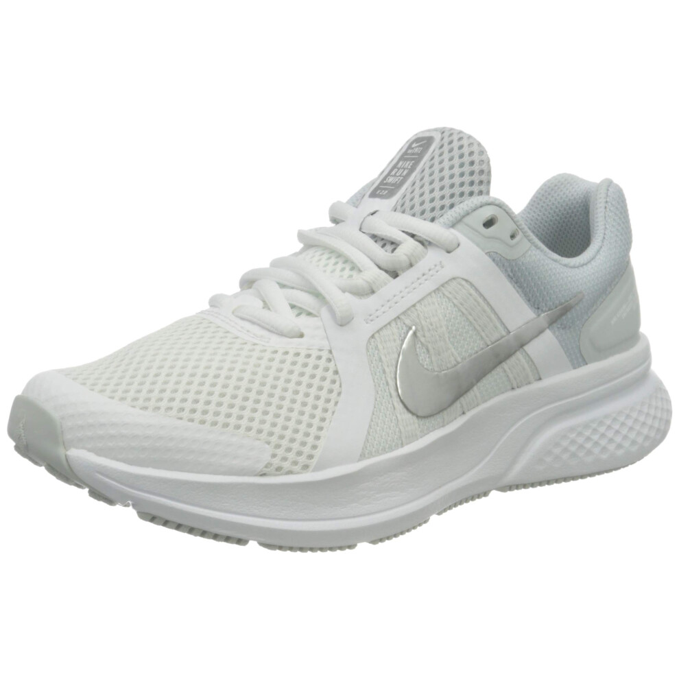 Nike Women's Stroke Running Shoe  White MTLC Silver Pure Platinum  8.5