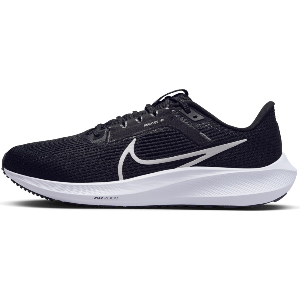 Nike Men's Low-Top Running Shoe  Black White Iron Grey  9 US