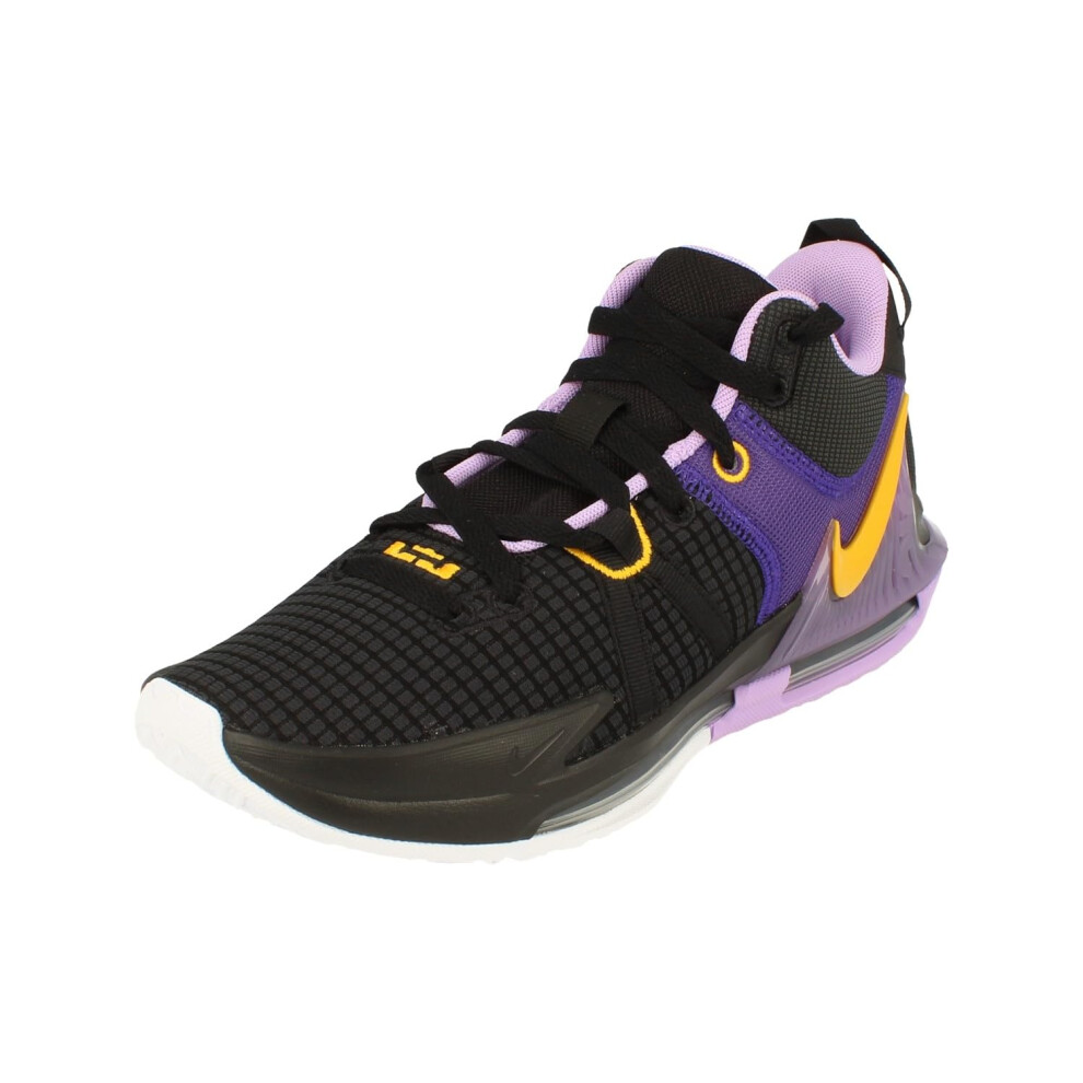 Nike Men's Lebron Witness 7 Basketball Shoe (Black/University Gold-Lil