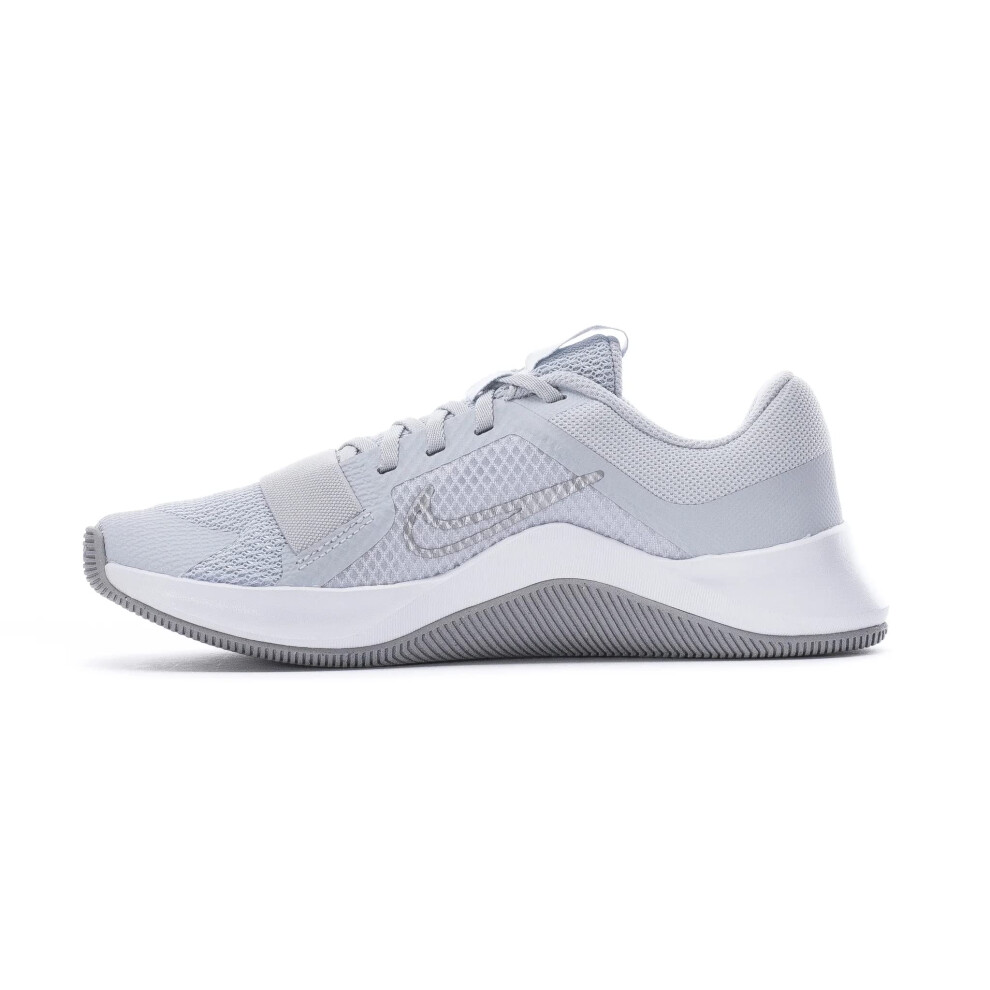 Nike Women's MC Trainer II  Pure Platinum/Metallic Silver-White  6