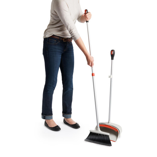 OXO OXO Good Grips Large Sweep Set with Extendable Broom 8.5"" - 12"" 1