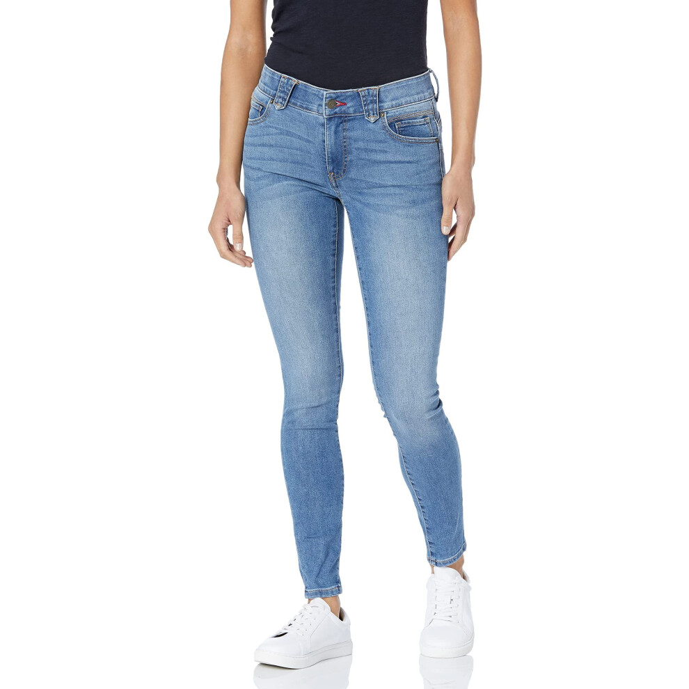 Tommy Hilfiger Women's Denim Jean  Chesapeake  18