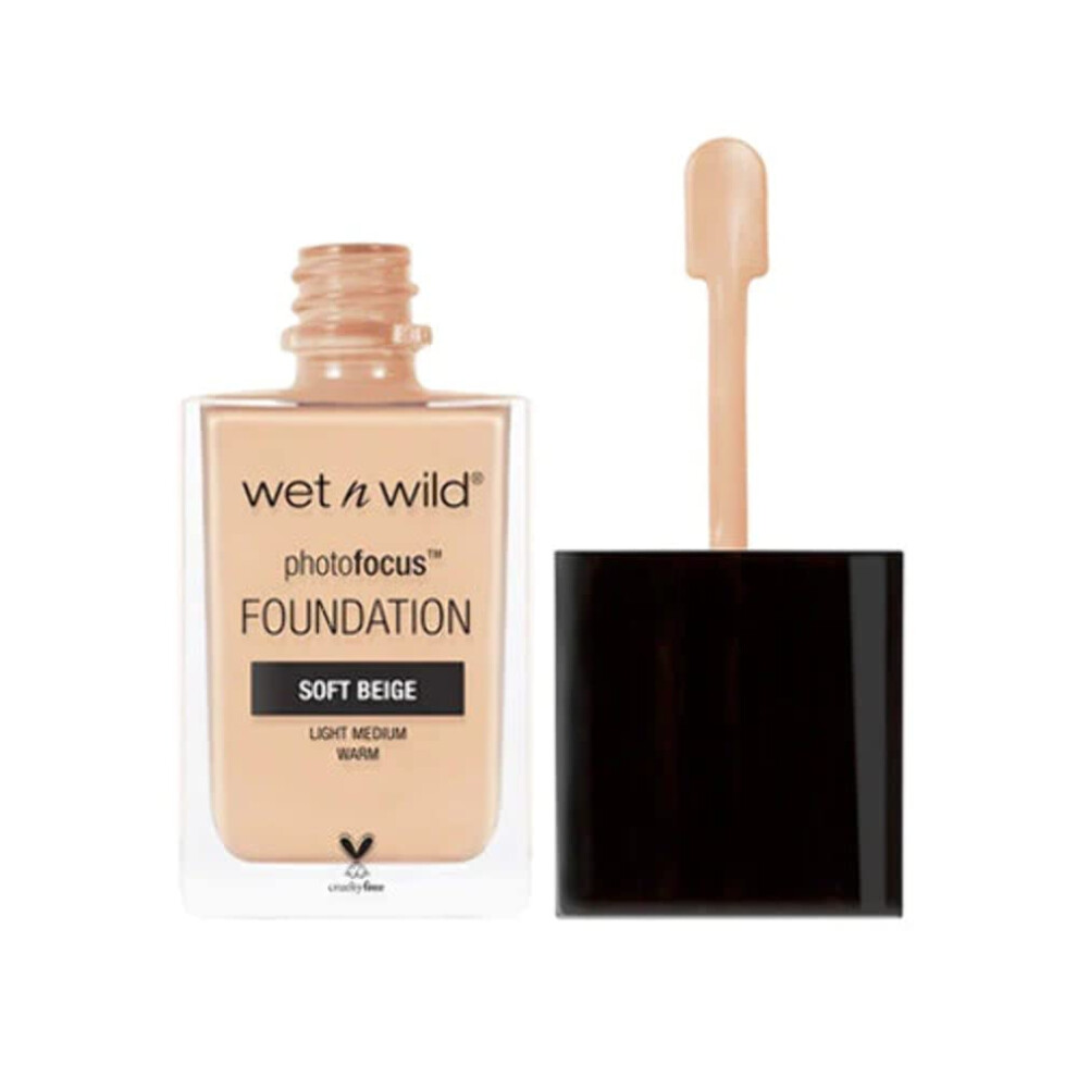 wet n wild Photo Focus Matte Liquid Foundation Soft Beige  Vegan & Cru