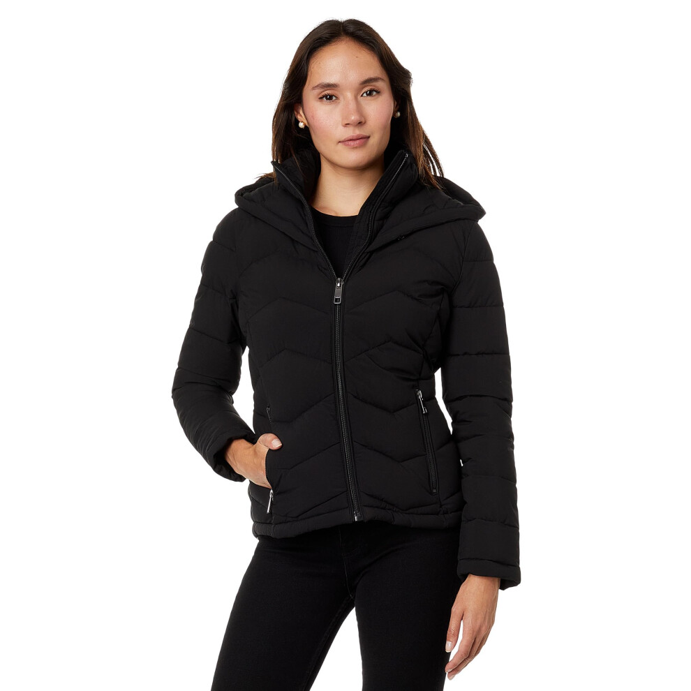 Calvin Klein Lightweight Bibbed Puffer Black MD (US 10)