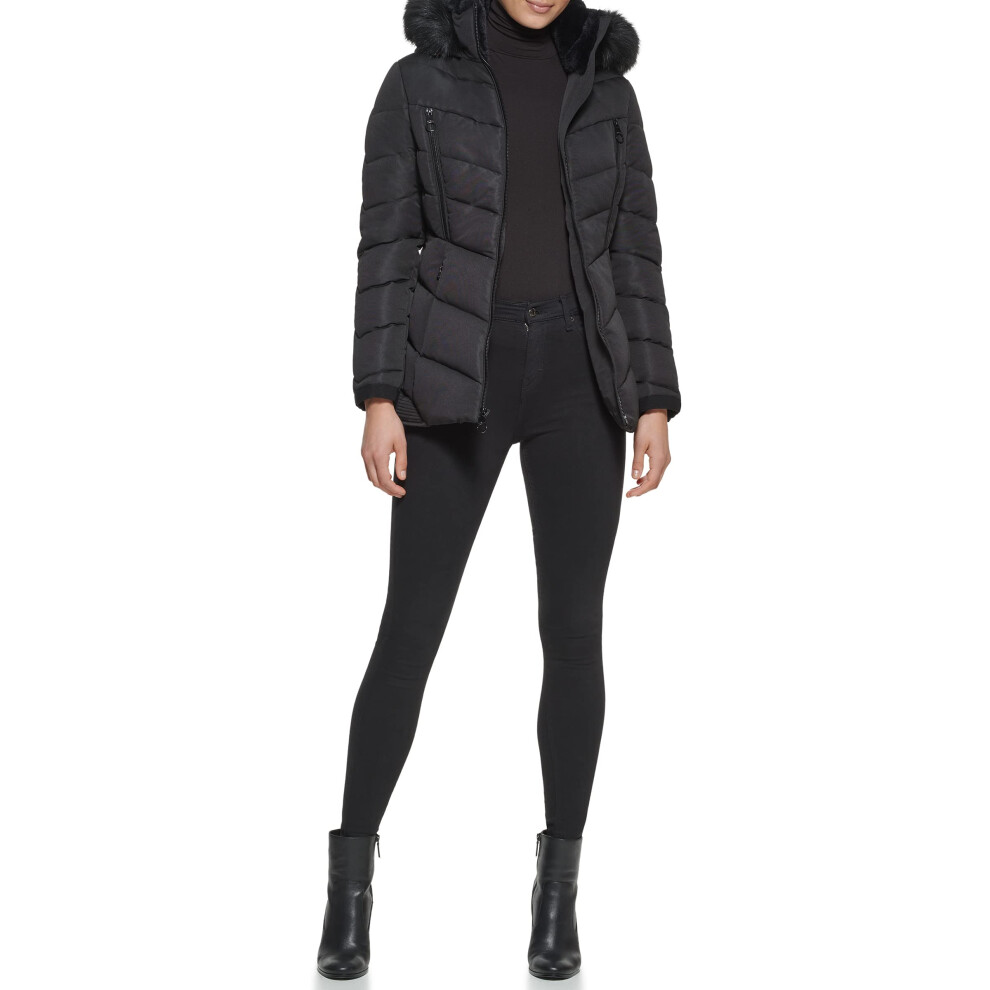 GUESS Women's Cold Weather Hooded Puffer Coat  Black  Small