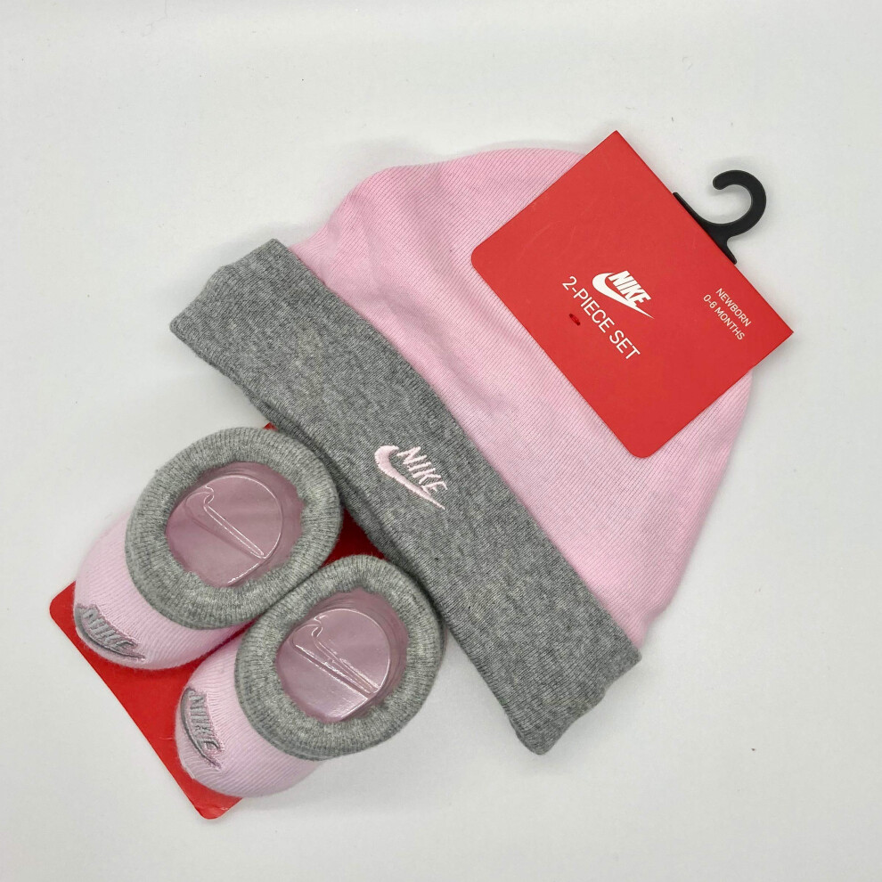 Nike 2-Piece Set Pink & Grey Hat & Booties New Born 0-6 Months