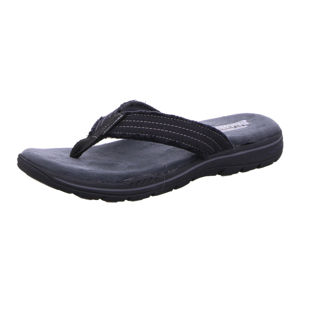 Skechers mens Relaxed Fit: Evented - Arven Flip Flop  Black  7 US