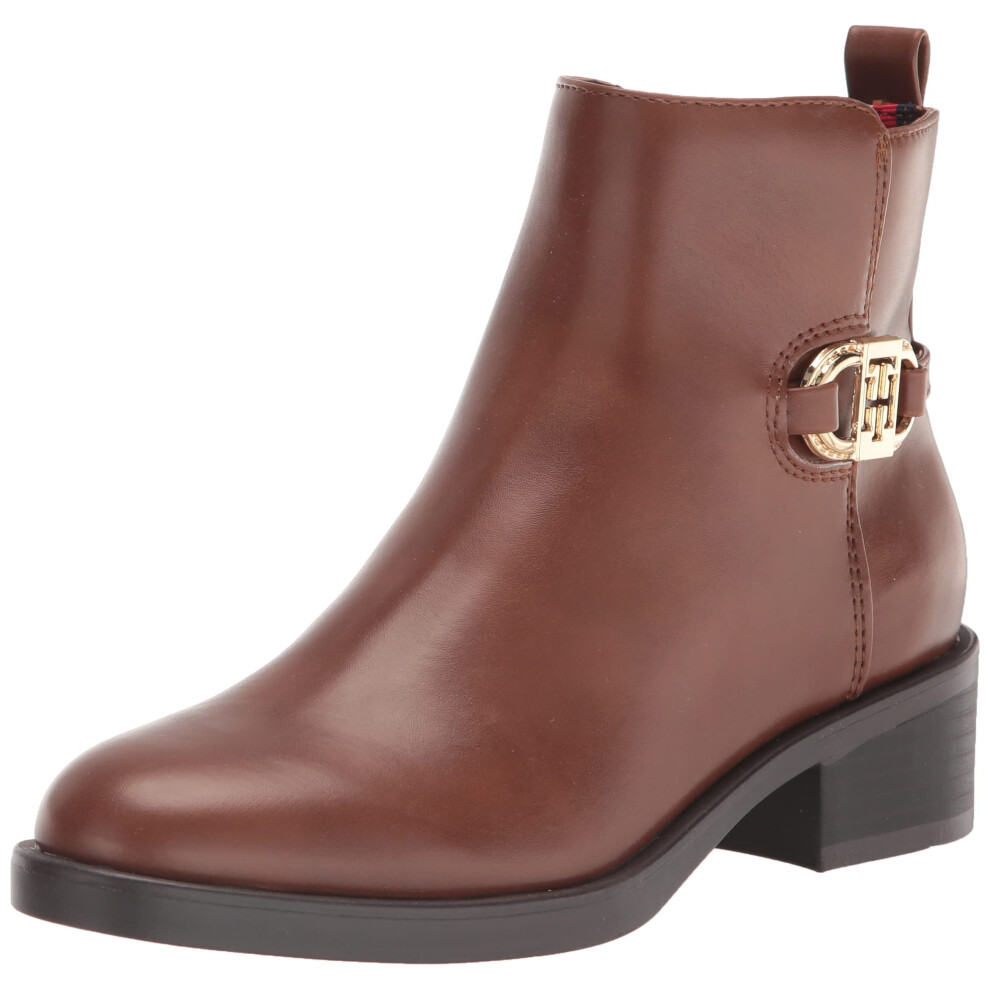 Tommy Hilfiger Women's IMIERA Ankle Boot  Gingerbread  8