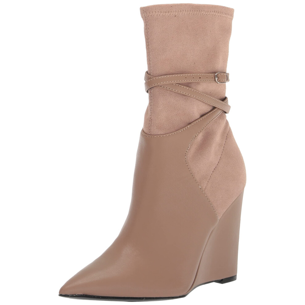 GUESS Women's ACORA Ankle Boot  Beige 110  5.5