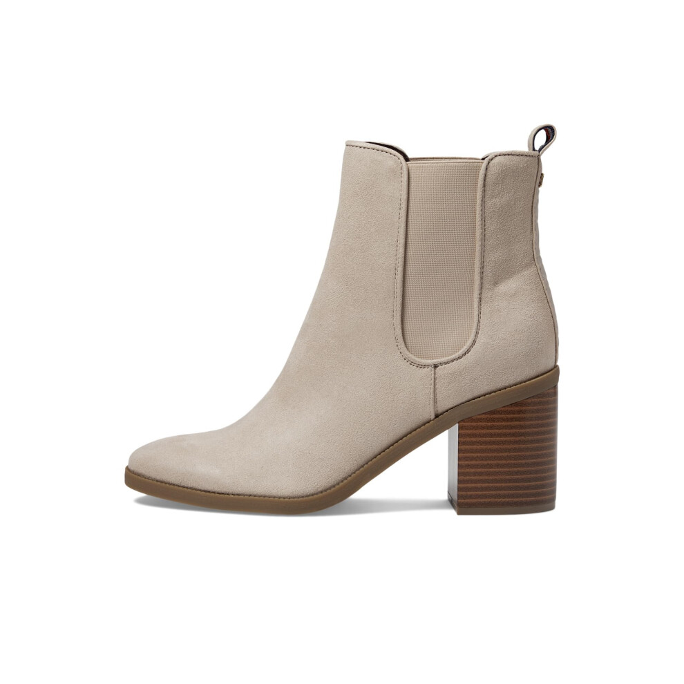 Tommy Hilfiger Women's Brae Ankle Boot  Taupe 240  8