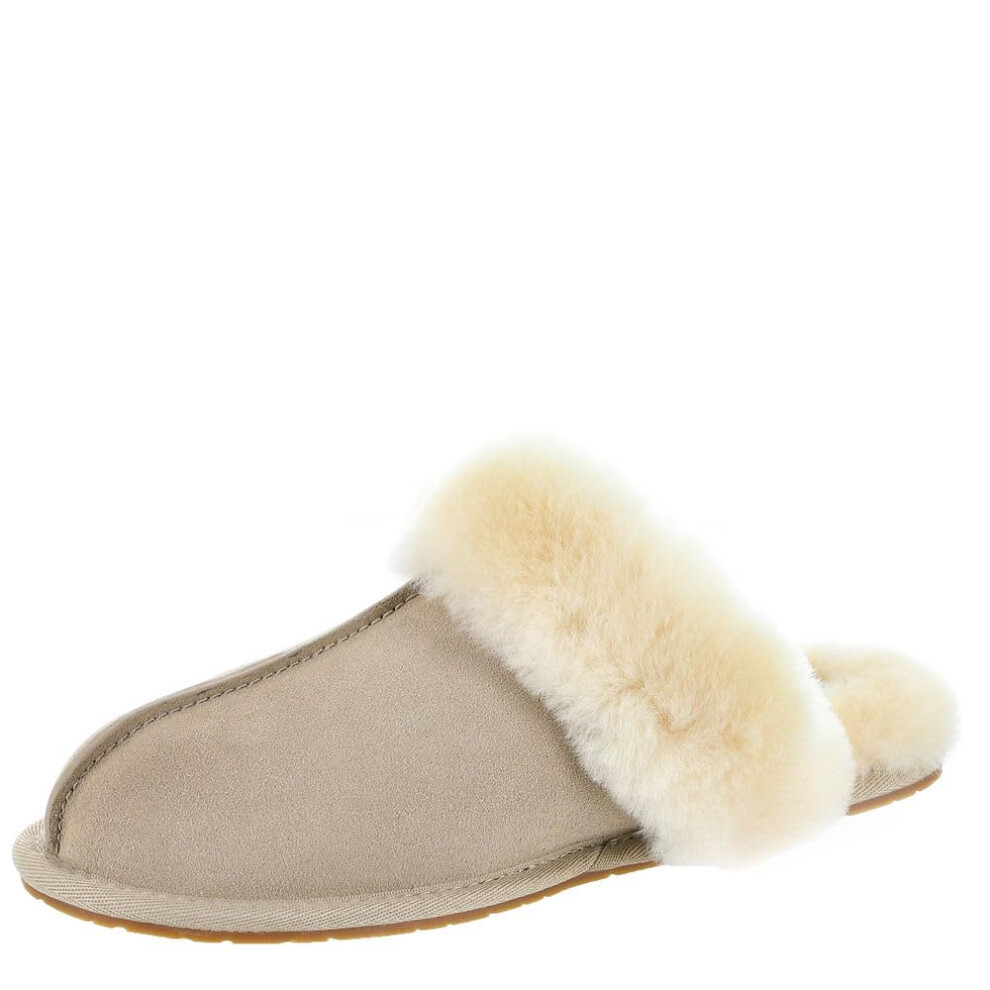 UGG Women's Scuffette II Slipper  Sand  8