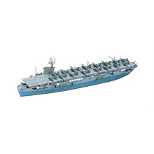 Tamiya modellerer USS Bogue Escort Carrier