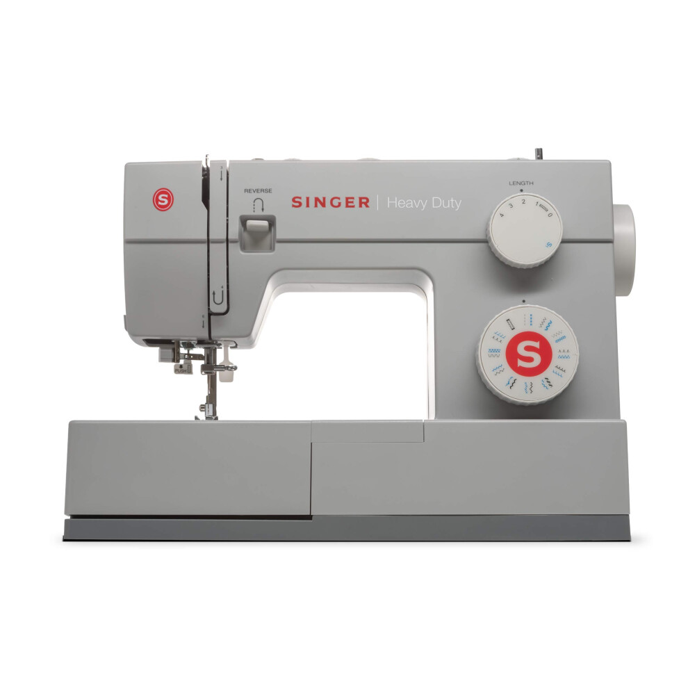 Singer Classic 23-Stitch Heavy-Duty Mechanical Sewing Machine  44S