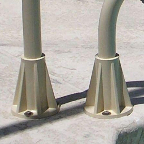 ONE Saftron 6" Grå bas för montering av räcken till pool och däck. 2