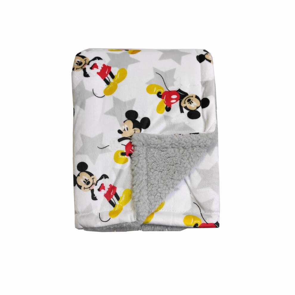 Disney Cudlie Baby Boy Mickey Mouse MNK/Sherpa Blanket with Super Star