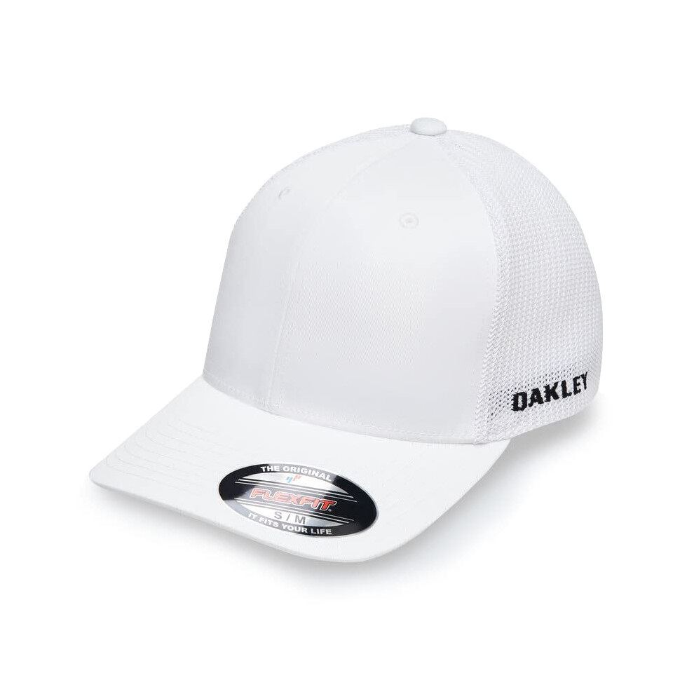 Oakley Mens Golf Cresting Trucker Hat  White  Large-X-Large US