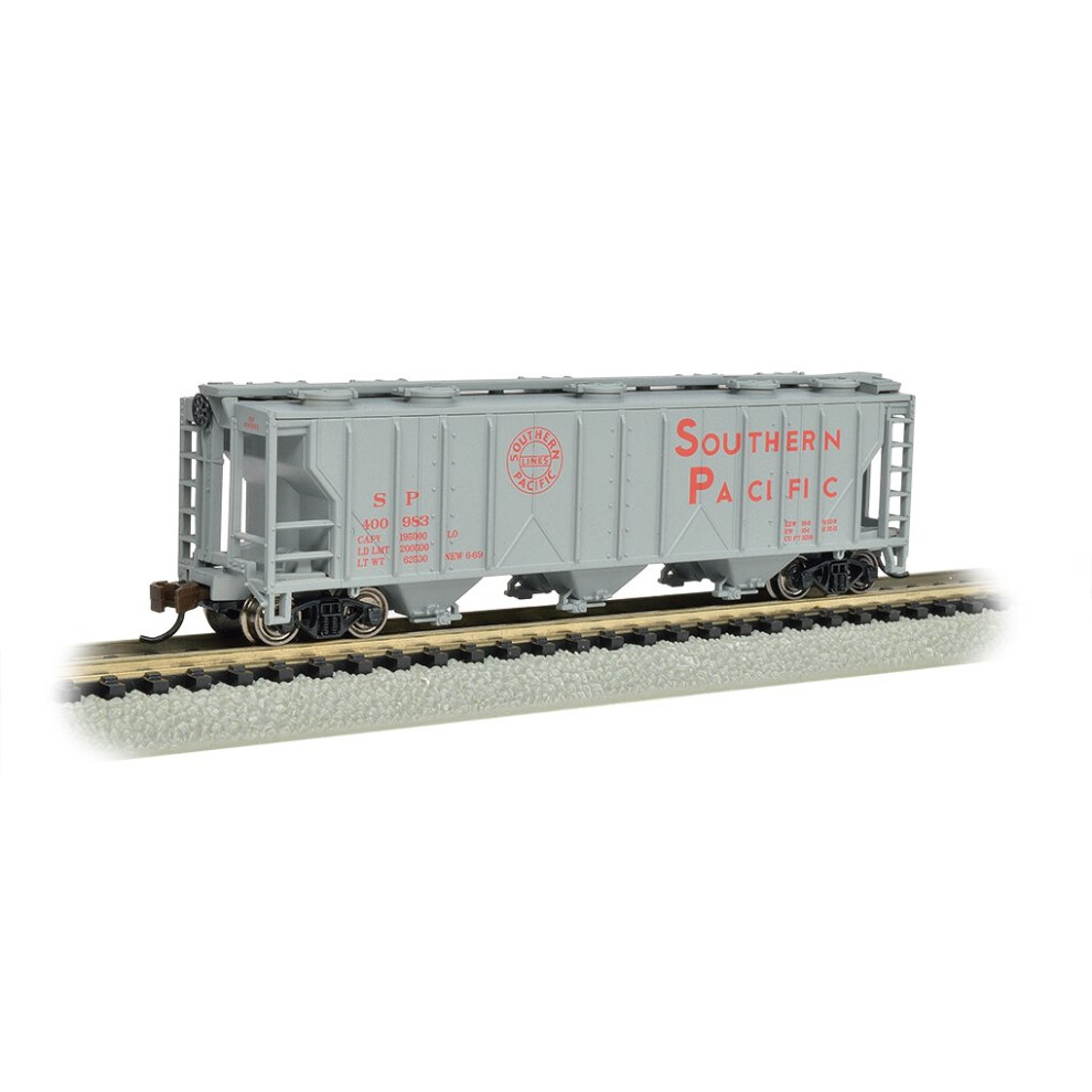 Bachmann Industries PS-2 Southern Pacific Three-Bay Covered Hopper Vehicle (N Scale)