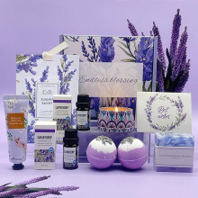 Pamper Gifts for Women, Lavender Self Care Get Well Soon Gifts Set for Mum Sister Wife, Spa Bath Set Bath Bombs Candle Present Set