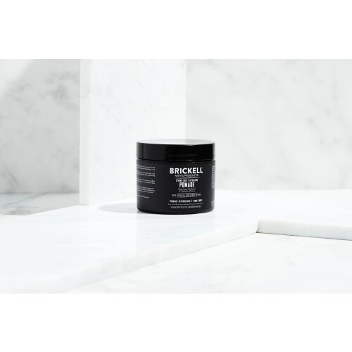 Brickell Men's Strong Hold texturizing pomade 59ml 1