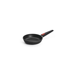 Woll Nowo 20 cm Frypan with Detachable Handle - Titanium Bonded, Non-Stick, Ovenproof to 260C, Hand-Cast in Germany