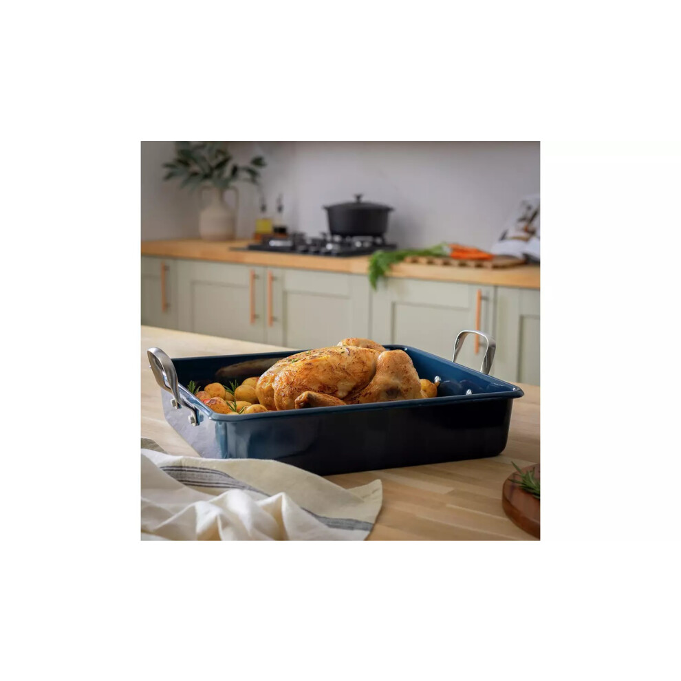 Large Carbon Steel Enamel Coated Roaster - Durable, High-Heat Resistant for Perfect Roasting