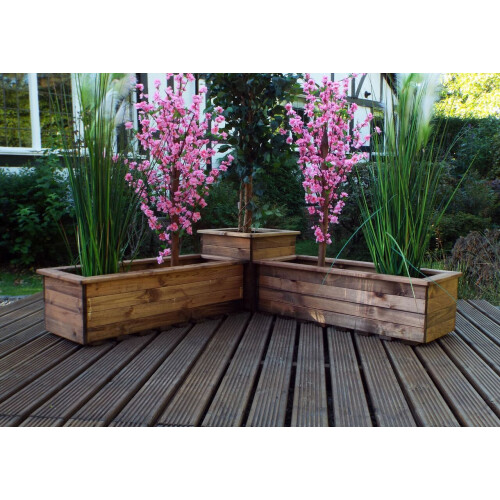 Corner Planter Set. 2