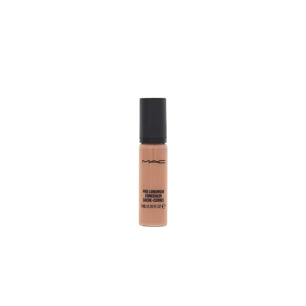 M.A.C Pro Longwear Concealer  0.3 Fl Oz