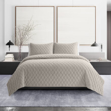 Vera Wang - Queen-Steppdecken-Set, superweiches Bettwδsche-Set mit passenden Kissenbezόgen, moderne Zimmerausstattung (Diamond Velvet Natural Queen)