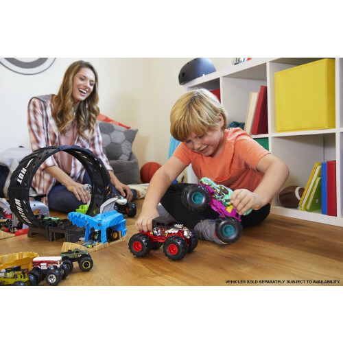 Hot Wheels Hot Wheels Monster Trucks ?pe?  e????? ????t?? ?st?? F??t??? ?a????d??? Die-Cast ???  a?a? 1:24 1