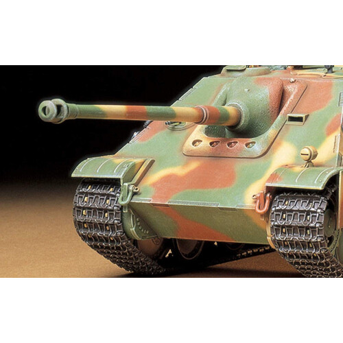 Tamiya Tamiya 35203 1/35 Ger. Jagdpanther Late Version Tank Plastic Model Kit 1