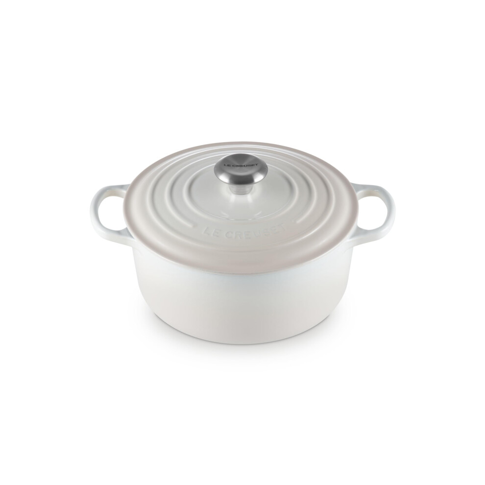 Le Creuset Enameled Cast Iron Signature Round Dutch Oven  4.5 qt.  Mer